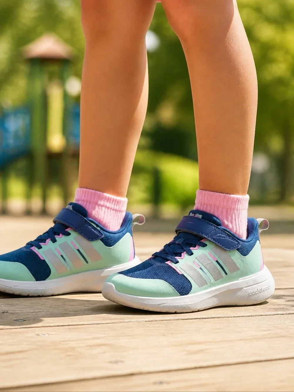 adidas 💙 lightweight